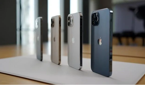 察哈尔右翼中苹果手机维修分享为什么说iPhone13才是真旗舰 